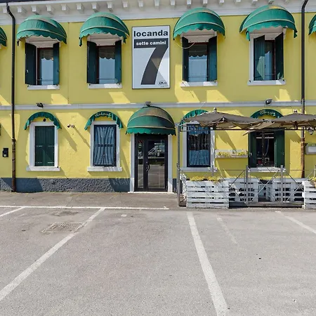 7 Camini Feriehus Verona