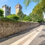 7 Camini Tatil Evi *